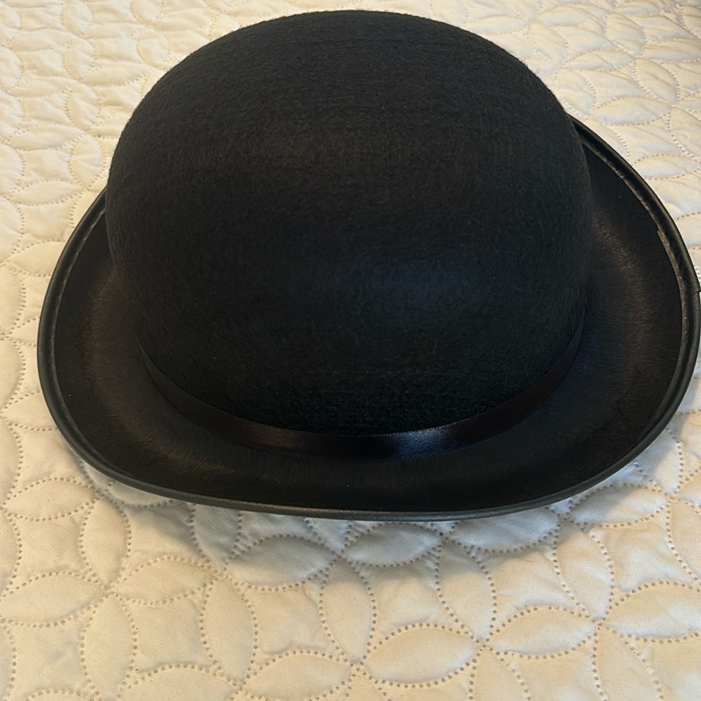Classic Black Bowler Hat for Women